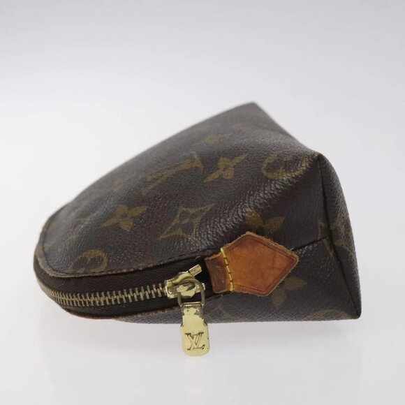 LOUIS VUITTON Monogram Pochette Cosmetic PM Pouch - Picture 4 of 15